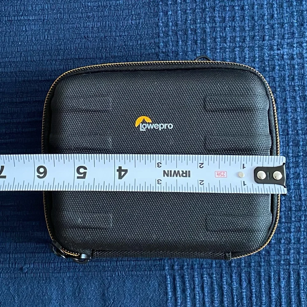 Lowepro Santiago 30 II Camera Bag for GoPro and Action Cameras - Picture 7 of 9